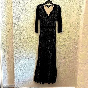 MIUSOL Black Floral Lace Floor Length Gown, Size M